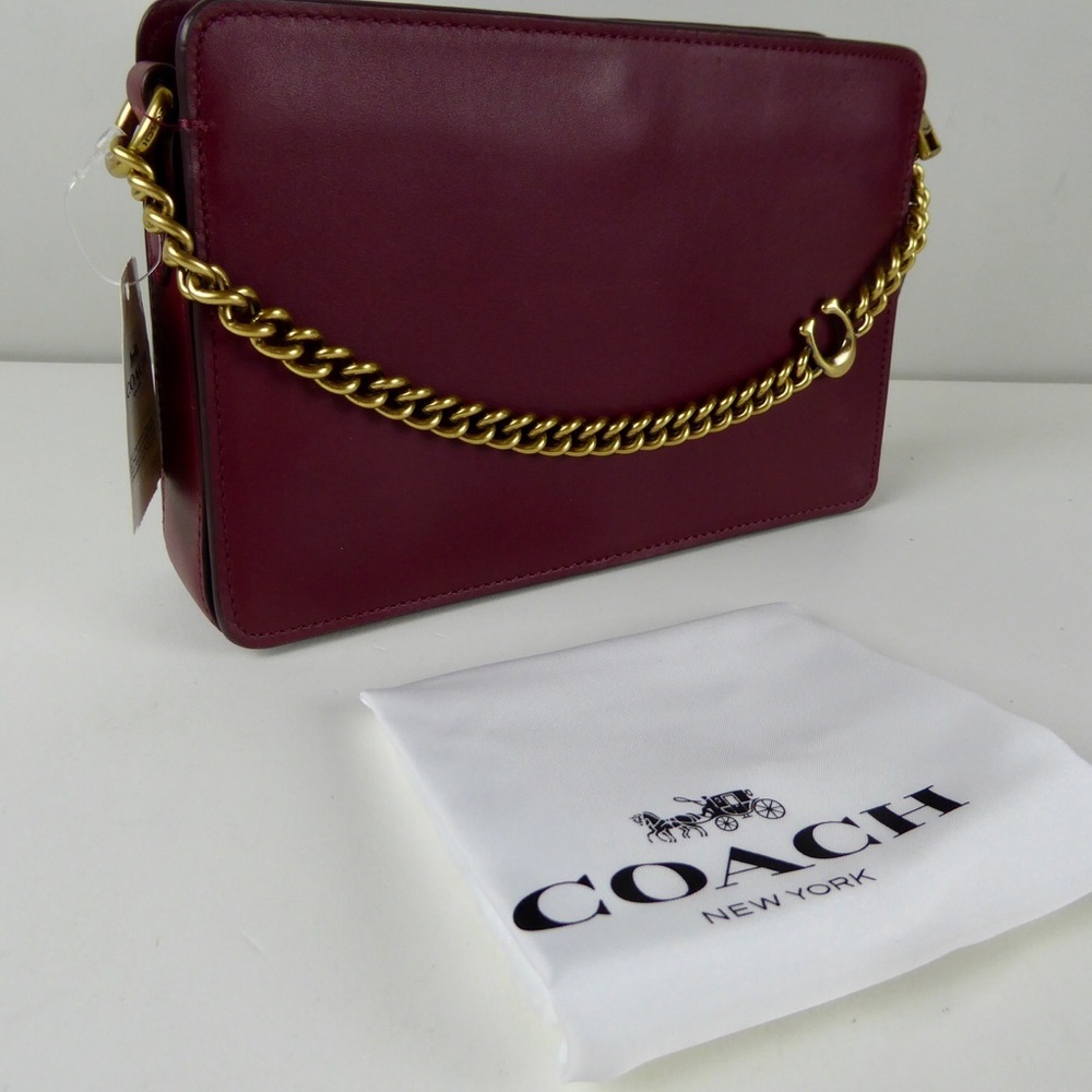 Coach Signature Chain Crossbody Bag Purse Leather